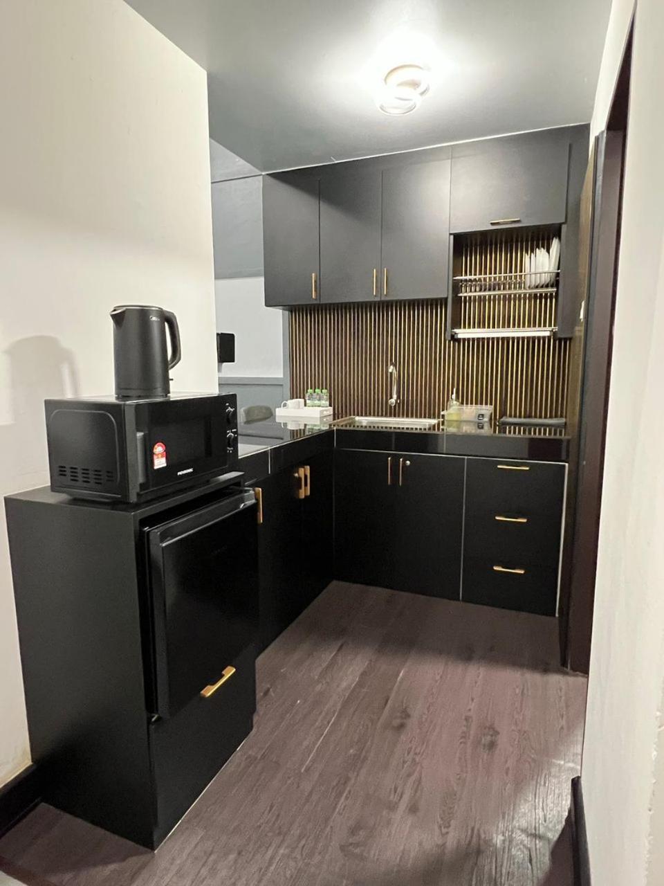 Samsara Studio Apartment At Kompleks Mutiara Gm Gua Musang Exterior photo