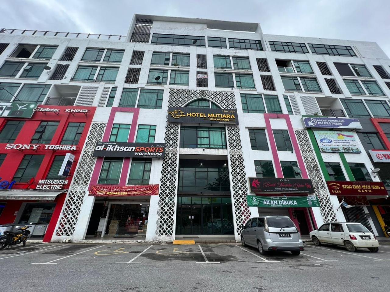 Samsara Studio Apartment At Kompleks Mutiara Gm Gua Musang Exterior photo